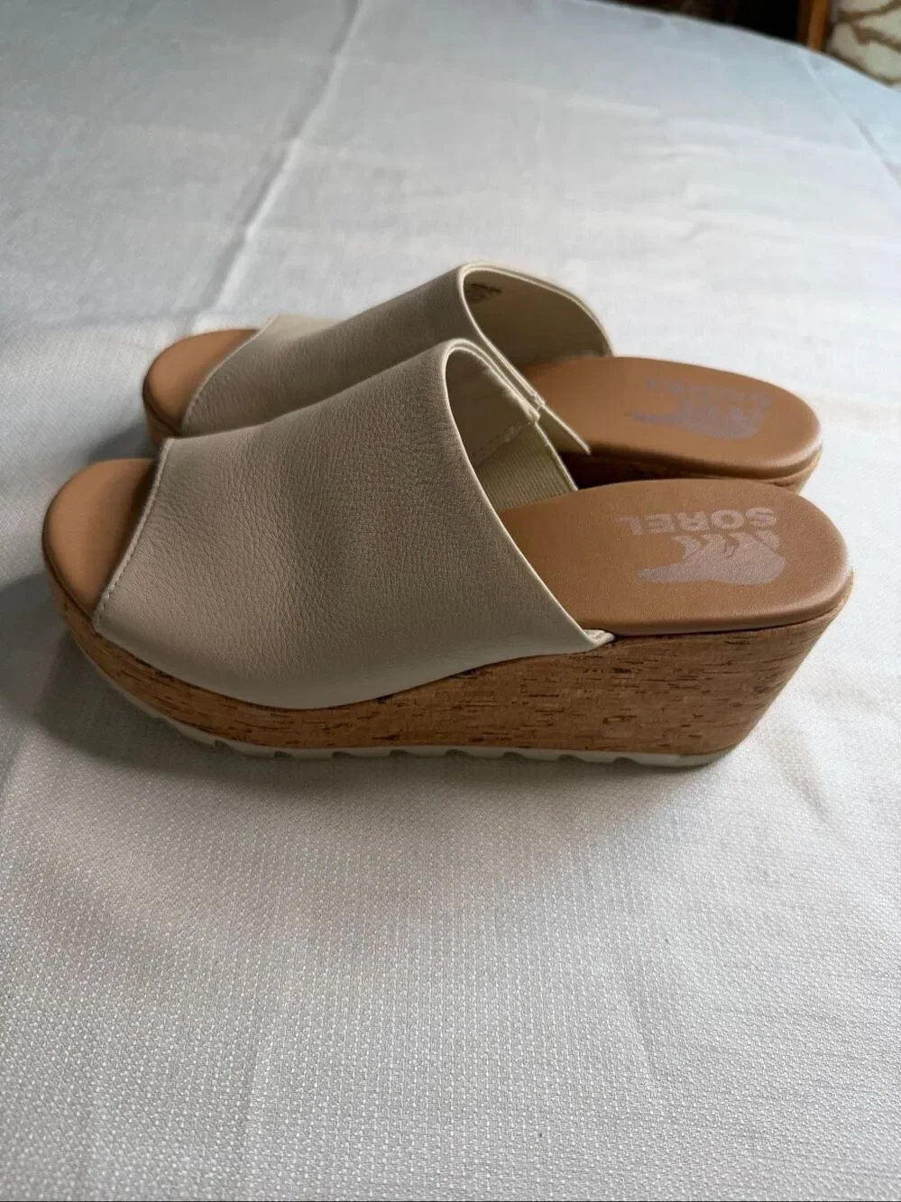 Sorel Women’s Cameron Wedge Mule Leather Slip On Taupe Platform Sandals Size 6